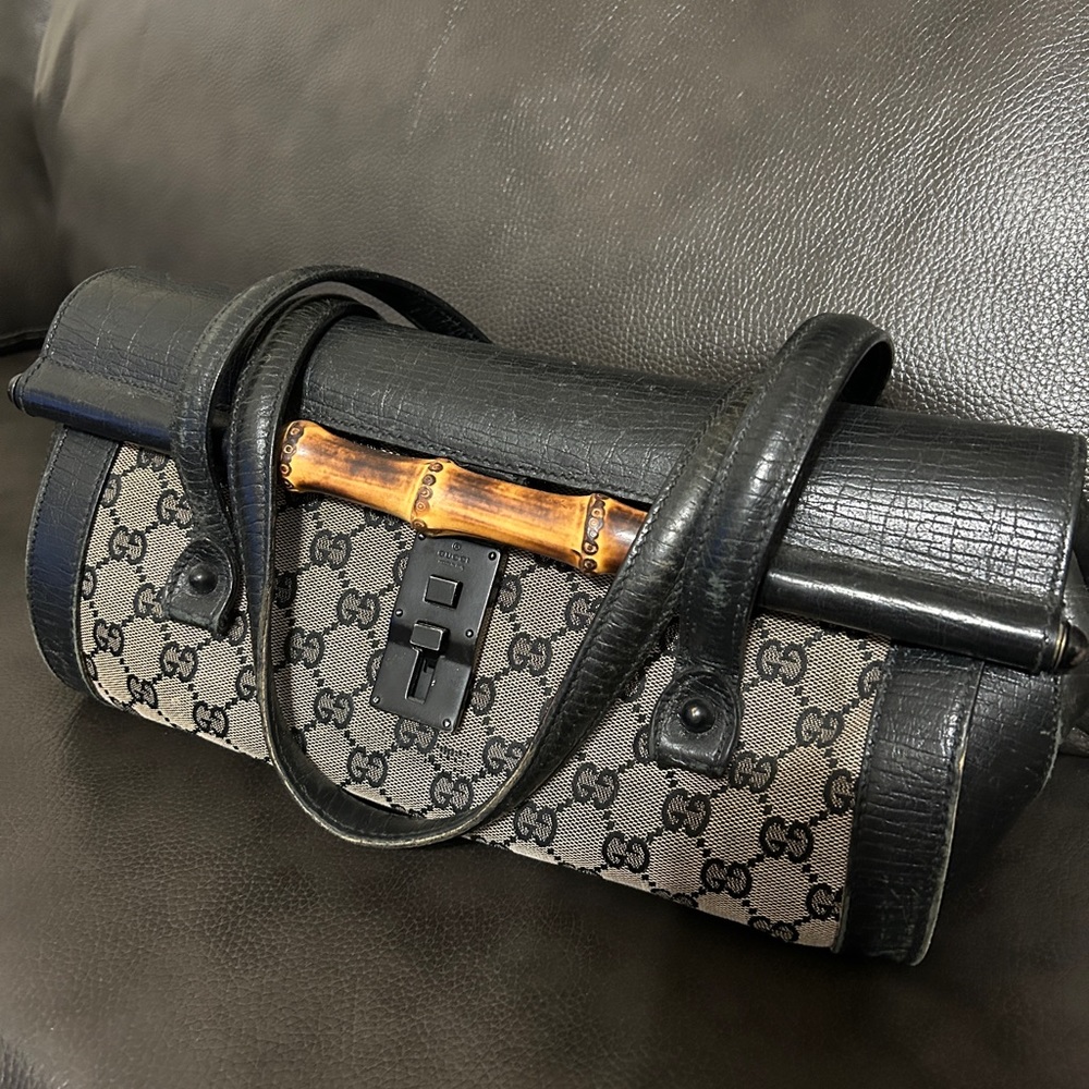 Gucci bamboo shoulder bag